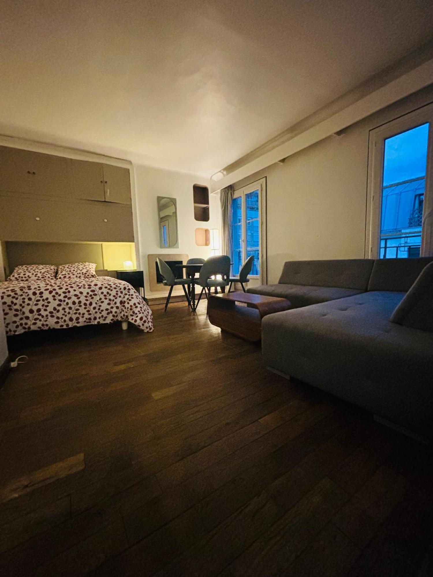 La Maison Du Bonheur A Charonne Paris Extérieur photo